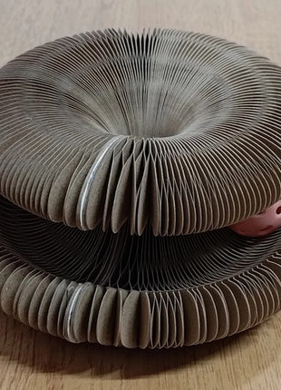 Zolux Chatouille Drapka tekturowa składana z piłką i kocimiętką