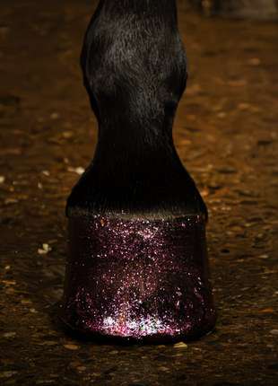 Excellent Horse Hi Gloss Glitter Hoof Polish Pink 150 ml